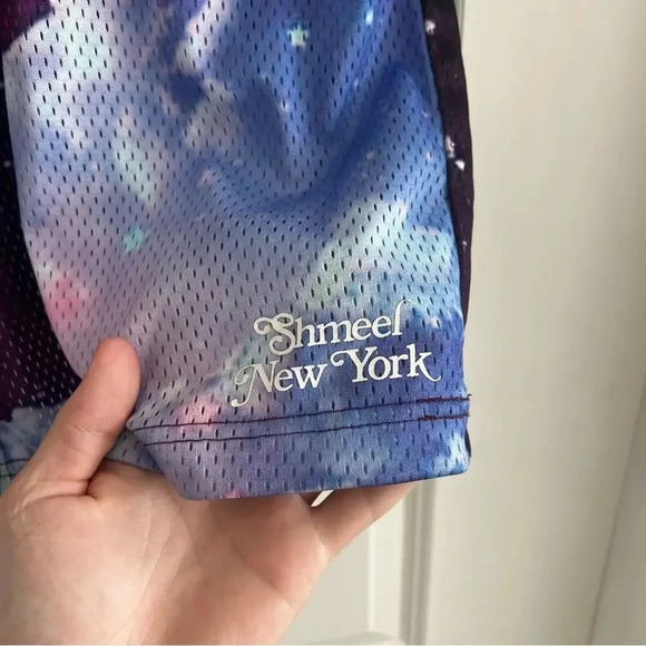 Shmeel New York Galaxy Mesh Gym Shorts Size Large - Picture 3 of 5